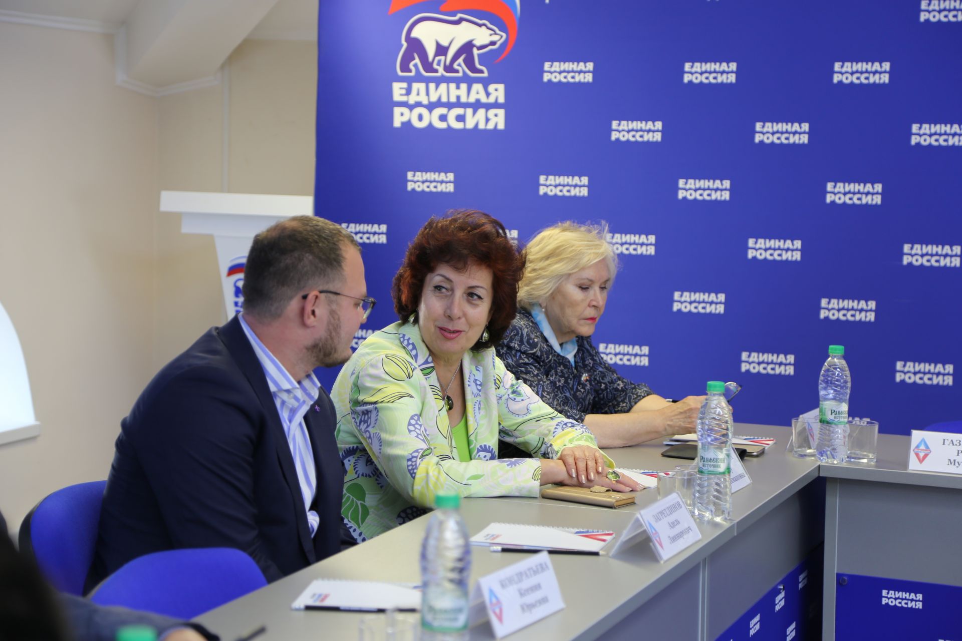 ​​​​​​​40 общественных организаций призвали жителей поддержать Татарстанскую «Единую Россию» на выборах Госсовета РТ