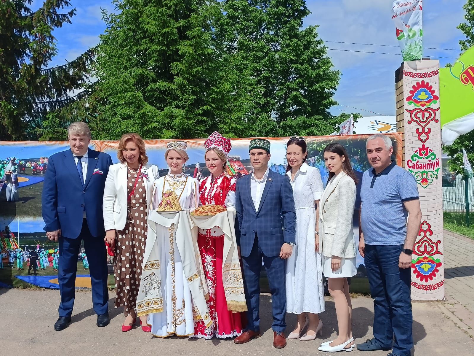 В Рыбной Слободе идет праздник Сабантуй