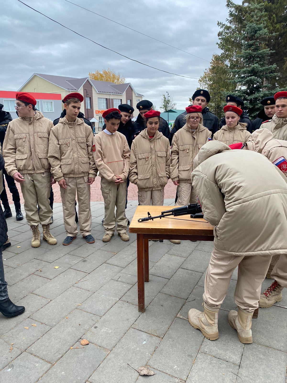 В Рыбно-Слободском районе стартовала акция в поддержку службы по контракту - «Все свои».