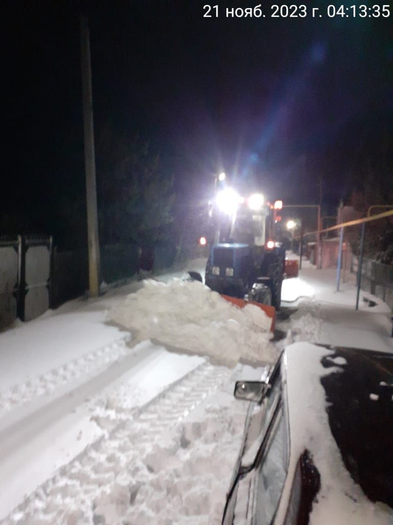 В Рыбно - Слободском районе организована эффективная уборка снега