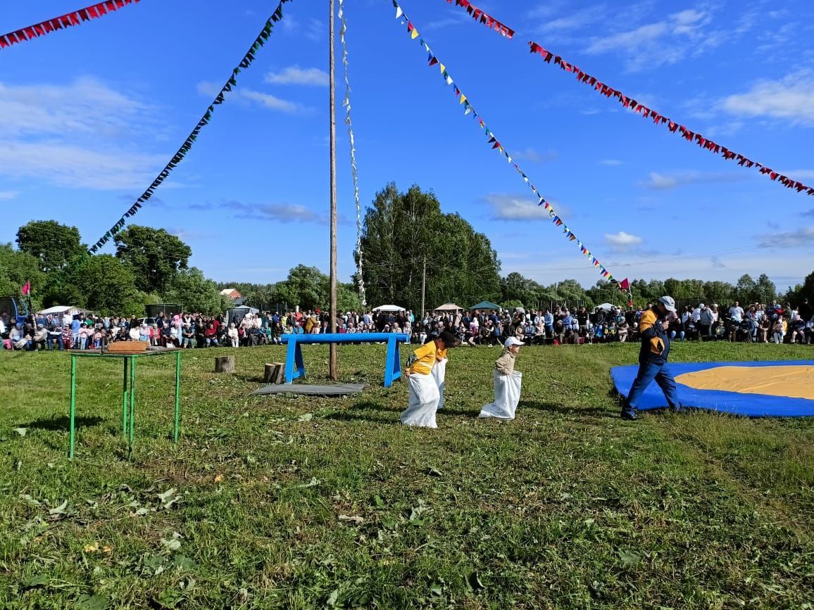 Сегодня во многих сёлах района проходит празднование национального праздника Сабантуй
