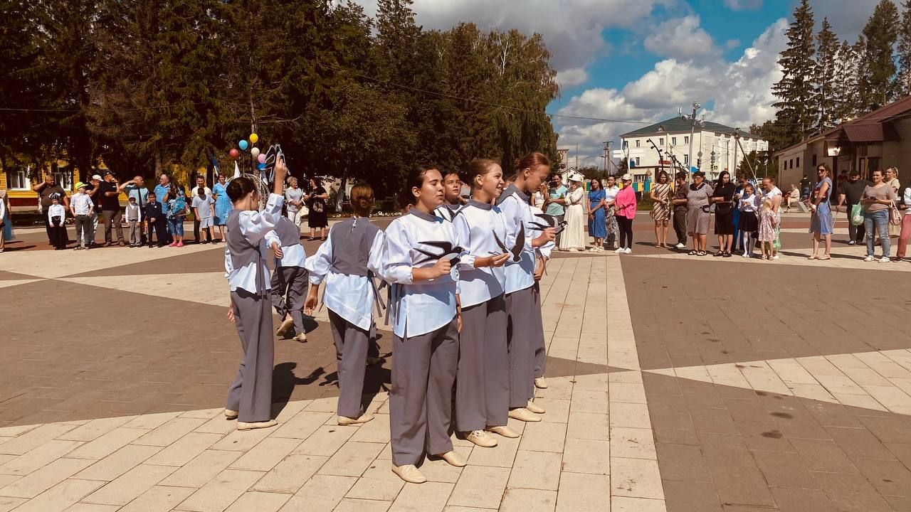 В Рыбно-Слободском районе прошла акция «Помоги собраться в школу»