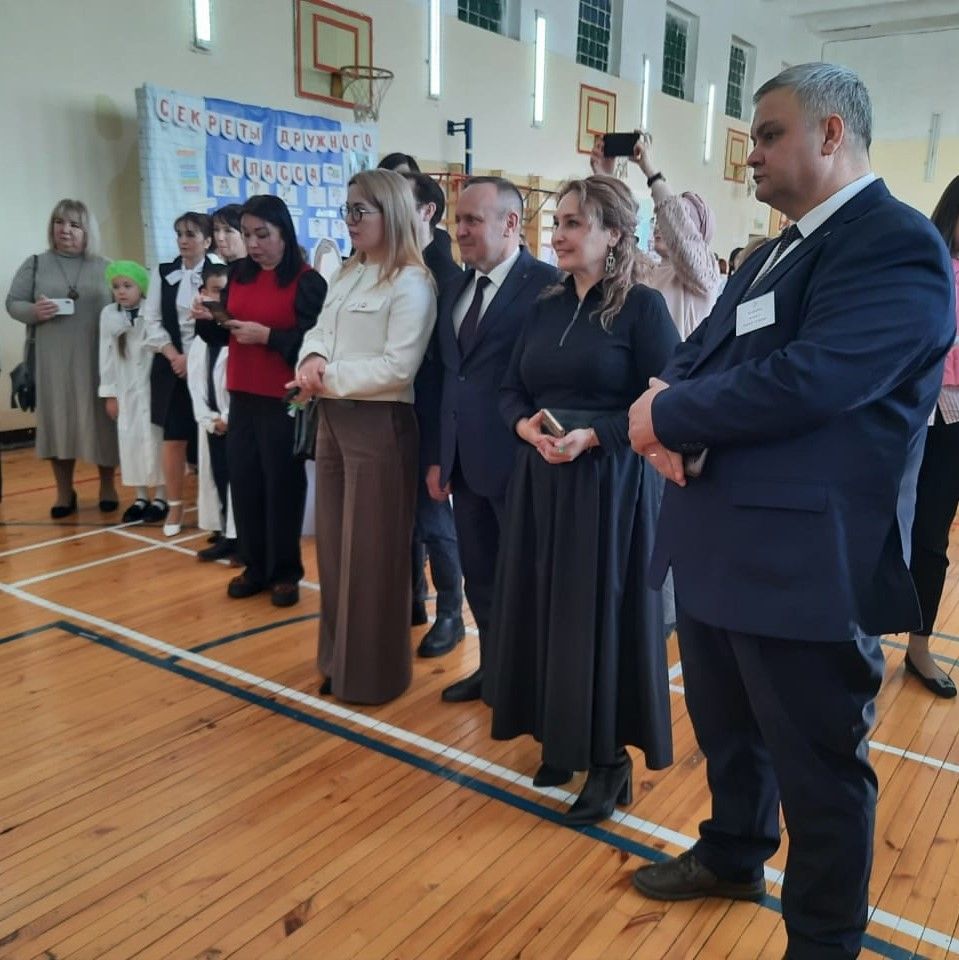 В Рыбной Слободе прошёл второй зональный этап республиканского конкурса родительских комитетов «Секреты дружного класса»