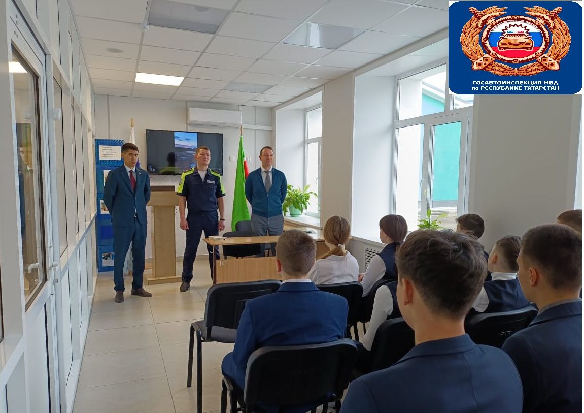 С учениками Рыбно-Слободской Гимназия №1 провели беседу на тему «питбайк»