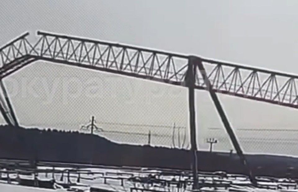 В Бугульме произошла авария с краном, в результате которой пострадала сотрудница