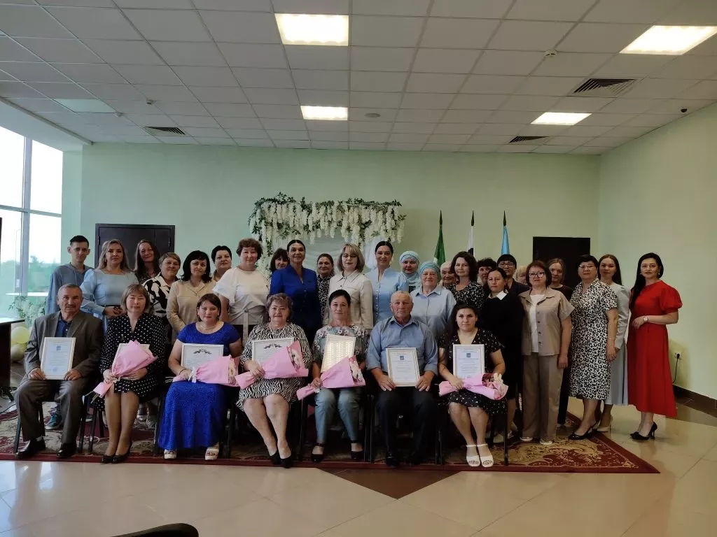 В Рыбной Слободе торжественно отметили День социального работника