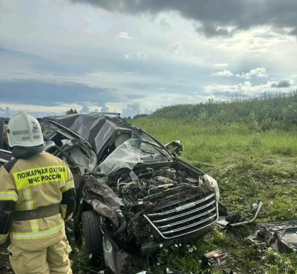 Трагическая авария: иномарка перевернулась на встречной полосе