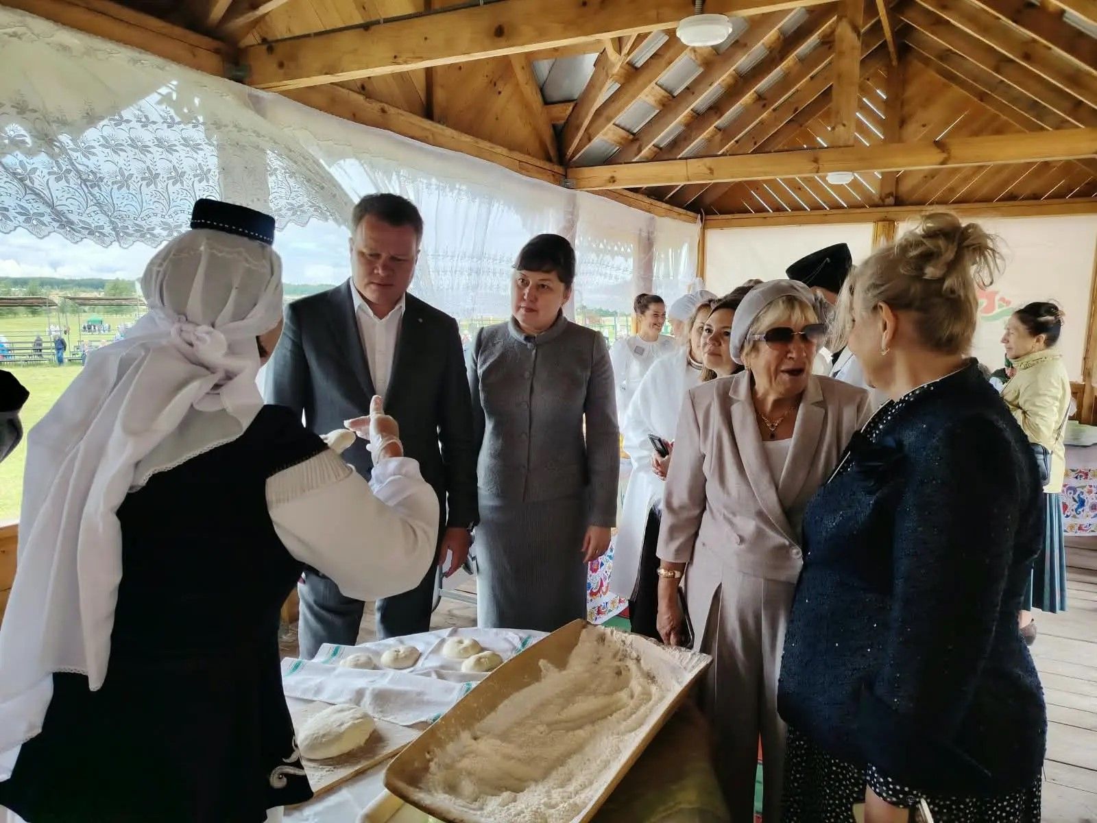 В Рыбно-Слободском районе прошел фестиваль женского промысла «Бистә шәле»