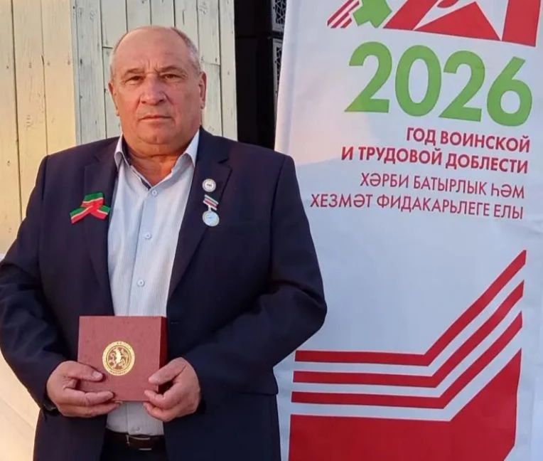 Үз халкына хезмәт итүче  Владимир Банницин