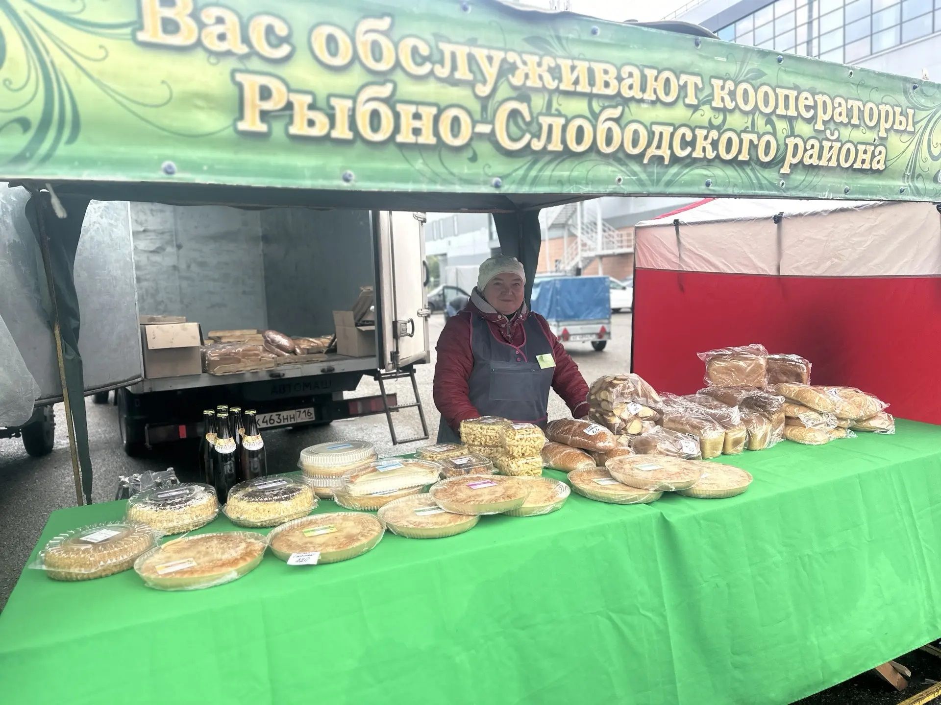 В Осиново прошла ярмарка: рыбнослободские производители представили свою продукцию