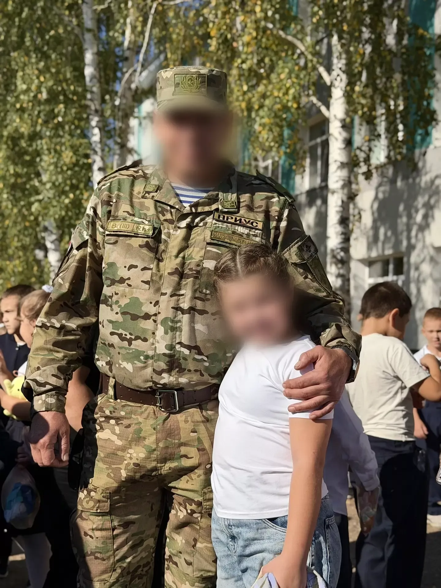 Школьная ярмарка добра собрала учеников и родителей