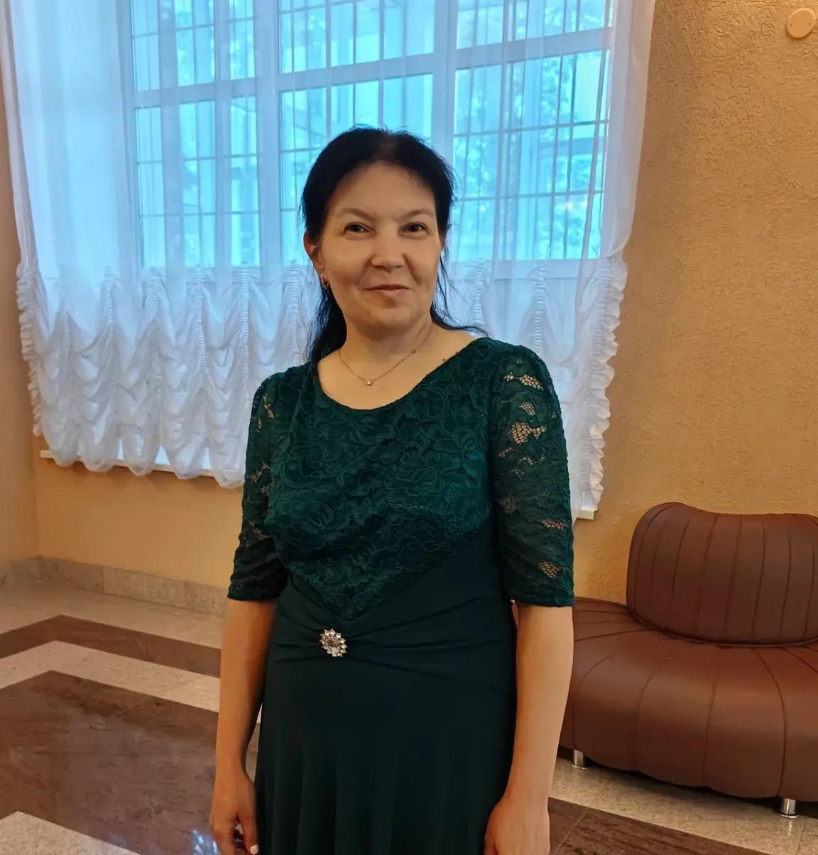 Лилия  Гыйляҗиева үз эшенең остазы