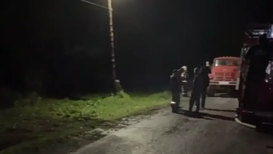 Мальчик погиб в пожаре, пока родственница была в доме