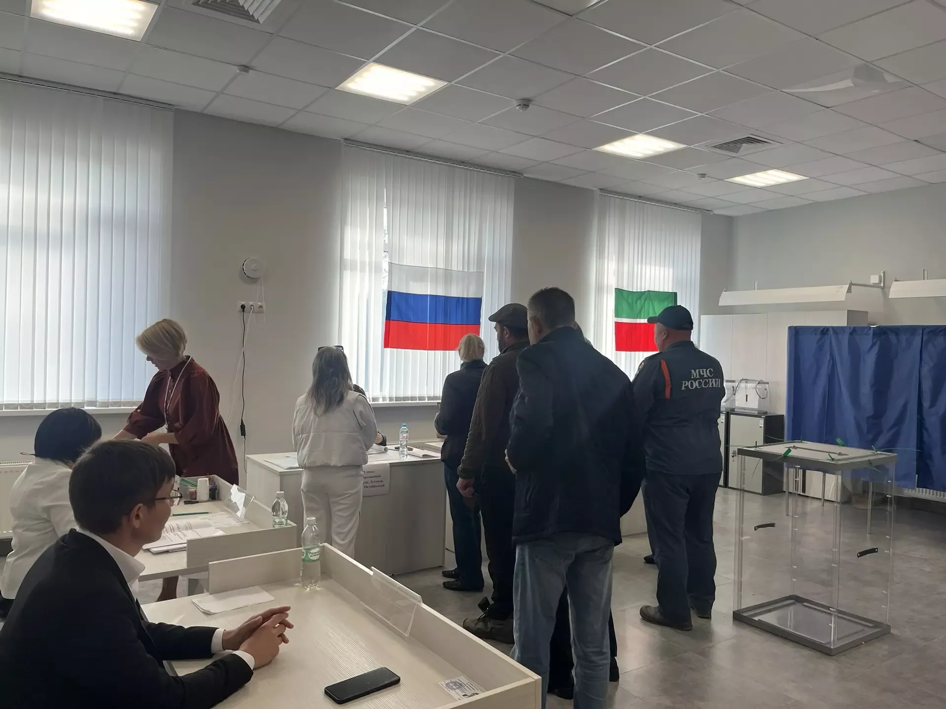 В Рыбно-Слободском районе открылись участоки для голосования в Госдуму