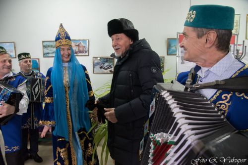Балык Бистәсендәге мәдәният йортына актер Хәлим Җәләлов исеме бирелде