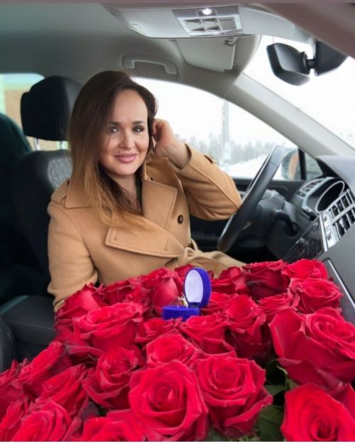Гөлназ Сираевага тәкъдим ясаганнар