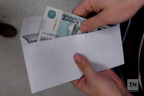 Путин рассказал, на сколько вырастут зарплаты в России в этом году