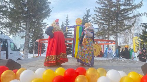 Веселый праздник Масленицы в Рыбной Слободе