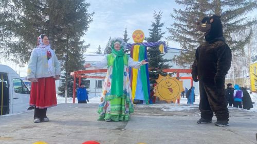 Веселый праздник Масленицы в Рыбной Слободе
