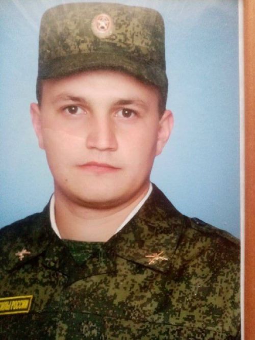 Служат с достоинством: парни из нашего района не подводят