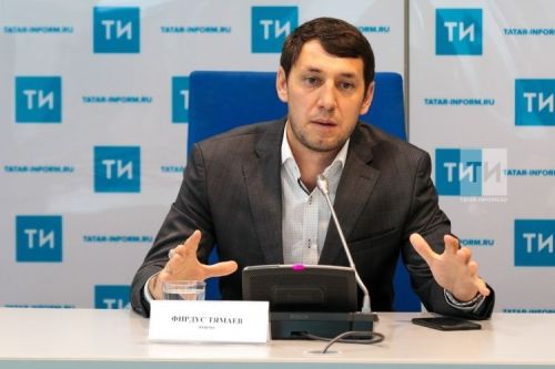 У Фирдуса Тямаева диагностировали рак щитовидной железы