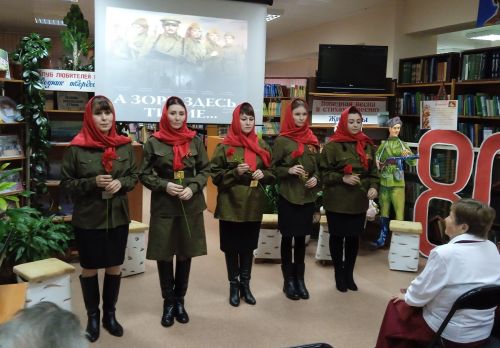 С песнями и стихами о войне и Победе