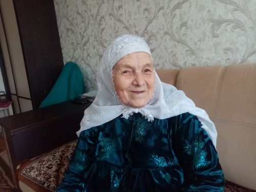 Разия Абдуллина из Рыбно-Слободского района уважаемая жительница села