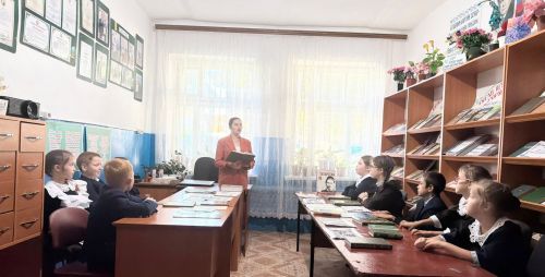 В Ново-Арышской библиотеке обсудили стихотворение Тукая о труде