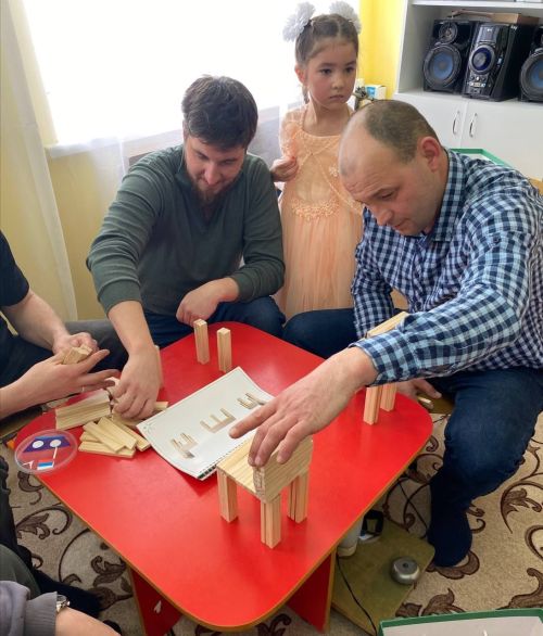 Праздник в детском саду «Умырзая» к Дню Защитника Отечества