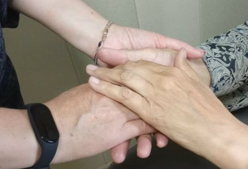 Вечная нужда в родительской любви и поддержке
