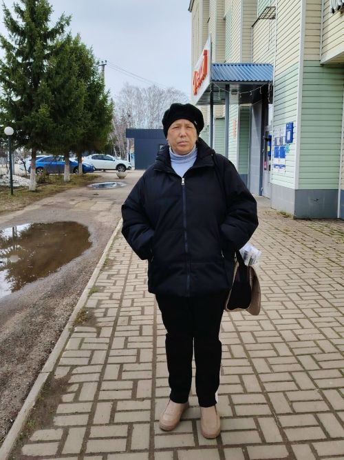 Как почтальон Наталья совмещает работу и воспитание четырёх детей