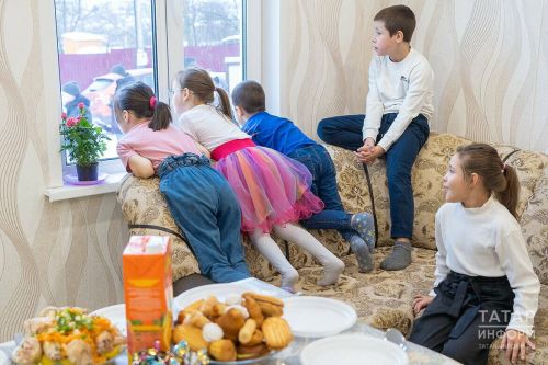 Рост числа многодетных семей в Татарстане за десятилетие