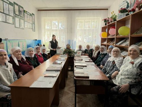 Вечер памяти «Созвучие сердец»: воспоминания детей войны в Новом Арыше