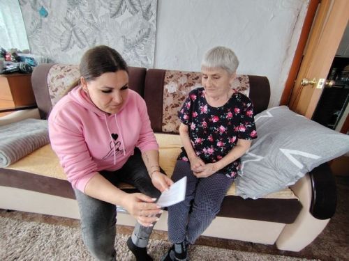 Как Анастасия стала опорой для пожилых и нуждающихся людей