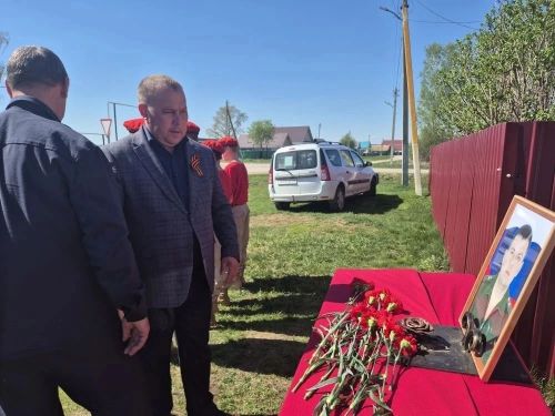 В Рыбно-Слободском районе открыли мемориальные доски героям СВО