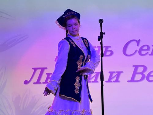 Тепло родного села: как в селе Анатыш отметили День семьи, любви и верности