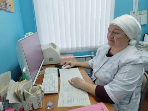 Фельдшер Зульфия Шакирова: преданность делу и забота о селе