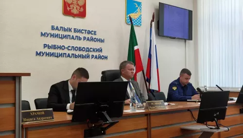 Радик Ислямов провёл заседание антитеррористической комиссии