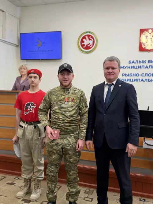 В Рыбной Слободе почтили подвиг военнослужащих района