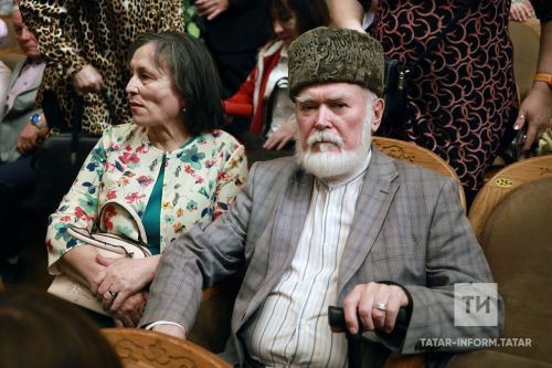 Равил Шәрәфиевнең иҗат кичәсеннән фоторепортаж