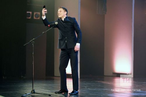 Равил Шәрәфиевнең иҗат кичәсеннән фоторепортаж