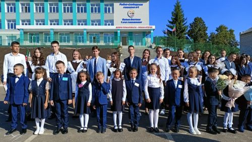 Рыбнослободские школьники сели за парты 1 сентября