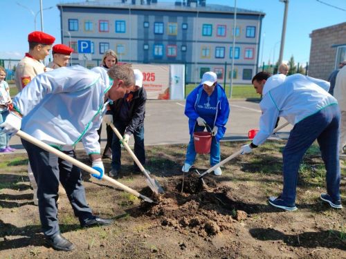 Балык Бистәсендә Советлар Союзы Геройлары истәлеген мәңгеләштерделәр
