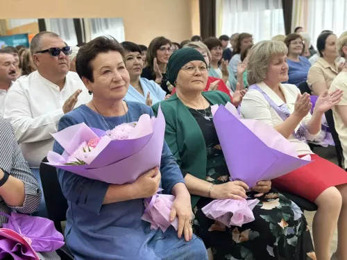 Балык Бистәсе мәктәпләрендә «Соңгы кыңгырау " бәйрәмнәре үтте