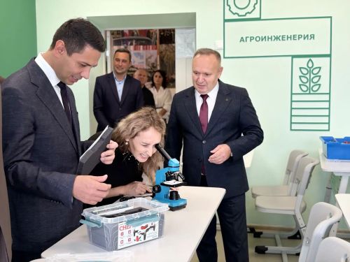 В Рыбно-Слободской гимназии №1 открылся Агротехнологический класс