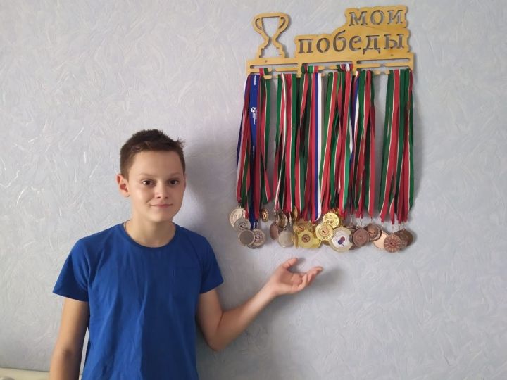 Ученик 6 а класса Рыбно-Слободской гимназии №1 Кирилл Пигалев  добился больших успехов в настольном теннисе