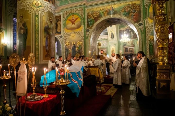 Прощание с митрополитом Казанским и Татарстанским Феофаном пройдет завтра в прямом эфире на телеканале ТНВ