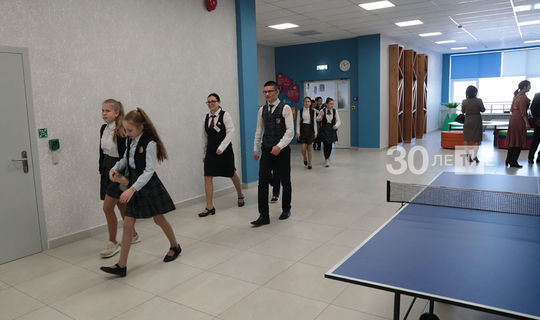 В российских школах запрет на массовые мероприятия продлен до конца 2021 года