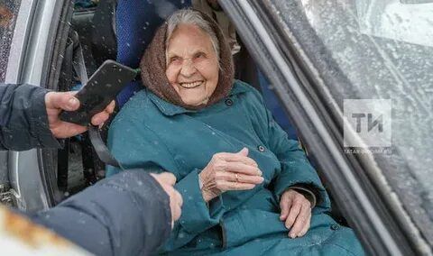 Пожилых татарстанцев призвали привиться от коронавируса