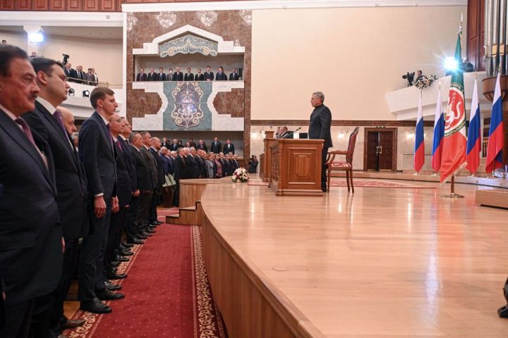 Госсовет Татарстана принял законопроект с новым названием должности руководителя РТ
